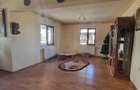 Casa reziden?iala cu mansarda ?i garaj, teren 5000mp, Cateasca, Arges