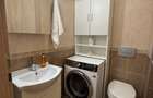 De inchiriat apartament cu 3 camere decomandate