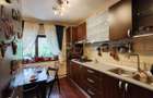 3 camere, decomandat, et 2/8, anvelopat- 13 Septembrie - 7