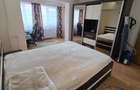 Proprietar inchiriez 4 camere Mosilor - 8