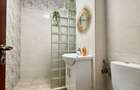 Apartament 2 camere  zona Far - Constanta , decomandat , mobilat complet