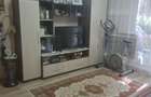 Vand apartament 3 camere