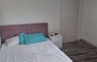 Casa cu 3 camere, curte