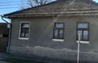 Casă cu 4 camere în Baia de Criș - 1