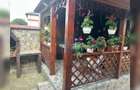 Casă cu spațiu comercial și teren 899 mp – Șendreni