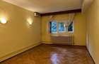 Apartament in vila cu 6 camere si curte proprie de 202 mp - 14