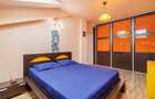 Vila în complexul Azur-Pipera,curte 100mp,loc de parcare,Comision0