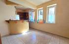 Vilă elegantă cu 5 dormitoare, grădină privată de 500 mp, terasă și garaj - 7