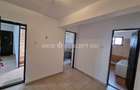 INCHIRIERE apartament 2 camere in bloc la curte zona M Bravu - 16