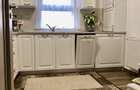 Apartament 3 camere cu gradina de 37 mp in Ghimbav