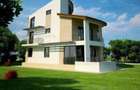Vila P+1+M, zona Minerva, 330mp utili , 500mp teren