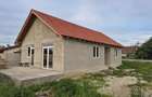 Casă cu 2 camere cu Teren 750 Mp în Chizătău - 2