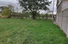 Teren de 1460 mp, în Măureni - 9