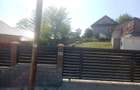 Casă de vânzare + teren 4km centru Vaslui, suburbia Brodoc  - 1