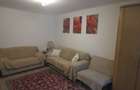 Chirie 250 eur - 2 camere decomandat, calduros,luminos ,bine pozitionat - 2
