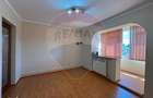 Apartament cu 2 camere- zona UTA(et.1/4) - 12