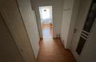 Proprietar, inchiriez ap 2 camere, etaj 4/8, semidecomandat, situat pe Calea Martirilor langa spitalul judetean, tel 0724209251 - 3