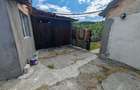 Oportunitate Rara: 3 Case in Aceea?i Curte| 66.000 euro - 15