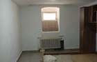 Inchiriez apartament 2 camere in zona Maria , proprietar