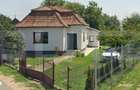 Casa individuala, complet mobilata, teren generos 1050 mp - Jucu de M
