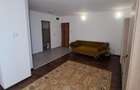 De inchiriat Apartament 3 camere situat in zona Centru. - 12