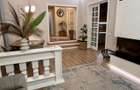 Casa cu 4 camere, in curte, finisaje high-quality - 8
