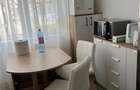 Apartament cu 3 camere semidecomandat în Micro 3