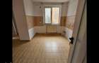 Apartament central cu 4 camere, etaj 2 - 3