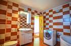 Proprietar casa 198 mp +teren 650 mp,5 camere,4 bai,garaj,Sanpetru