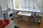 Apartament cu 2 camere semidecomandat, mobilat în Iancului