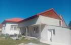 Casă cu 3 camere decomandat în Central - 4