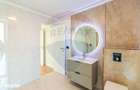Casa / Vila exclusivista cu 9 camere de vanzare in Otopeni - 11