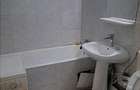 Apartament Pia?a Titan 3 camere