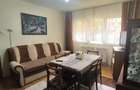 Vand apartament 2 camere zona Victoria