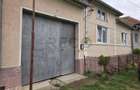 Casă cu 4 camere cu Teren 726 Mp în Lunca - 2