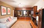 Ap.3 camere |complet utilat |2 parcari abonam -Mana?turAle. Retezat 2 - 8