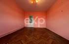 Apartament 3 camere dec 2 bai etajul 3 central Gaesti - 17