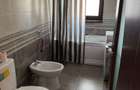 Apartament de inchiriat Piata Simian , str.Gib Mihaescu , jud. Valcea et.3