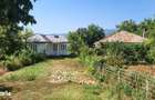 Casa de vanzare in mediul rural lini?te, natura ?i confort - 18