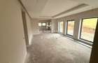 Casă cu 4 camere cu Teren 620 Mp în Central - 15