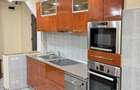 cv 98 Bd.Republicii, apartament 2 camere decomandat , etaj II - 2