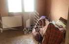 Apartament cu 3 camere, semidecomandat, centrala proprie,... - 2
