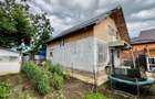 VANZARE 2 CORPURI DE CASA - TEREN 744 MP - BRATASANCA, PRAHOVA - 2