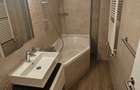 Apartament 2 camere de inchiriat, zona Unirii, centrala proprie, comision 0
