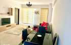 Apartament cu 3 camere decomandat în Central - 1