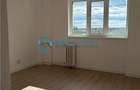 Royal Imobiliare - Vanzare apartament 2 camere zona B-dul Bucuresti - 3