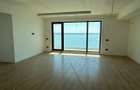 Apartament 3 camere superb cu vedere la lac Mamaia