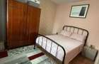 De inchiriat apartament cu 2 camere, etajul 1, zona Scolii nr 1 - 1
