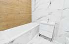 Vanzare apartament 3 camere | Stația de metrou Basarab în fața blocului