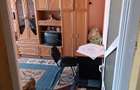 De vanzare -apartament 2 camere decomandat 22.000 pret este negociabil nr.tel 0770834054 - 6